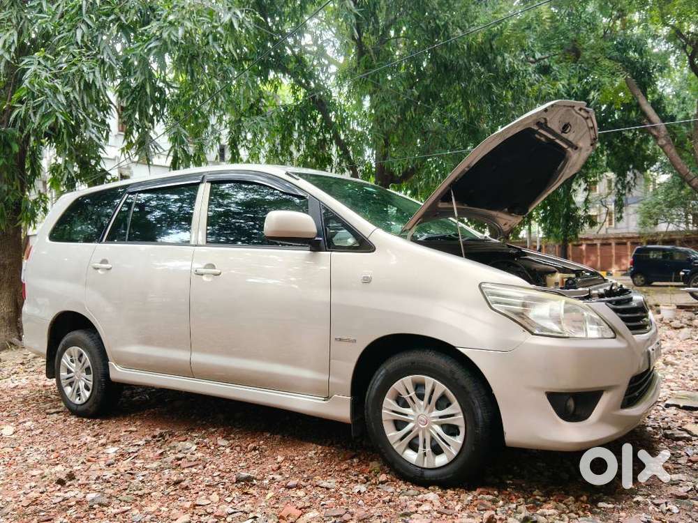 Toyota Innova 2.5 G4 2013