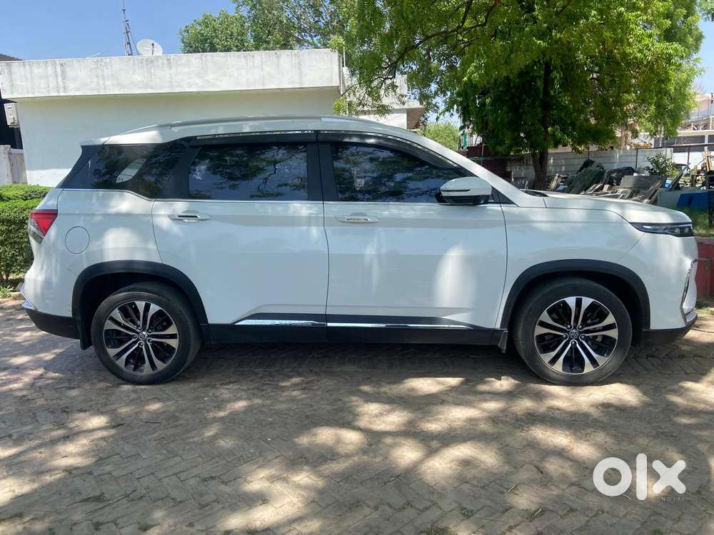 Mg Hector Plus Sharp Hybrid 1.5 Mt, 2021, Petrol