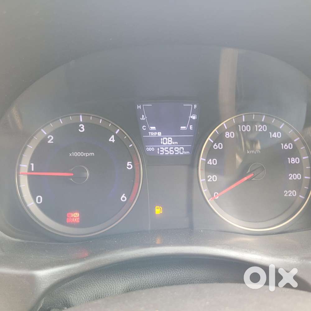 Hyundai Verna Fluidic 1.6 Vtvt Sx Automatic, 2012, Diesel
