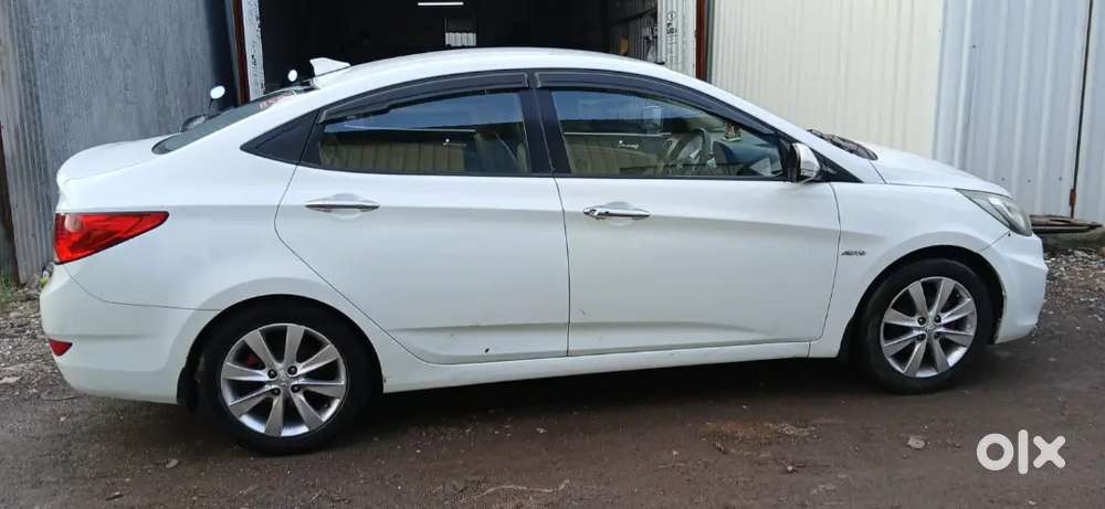 Verna Ex 1.6 2013