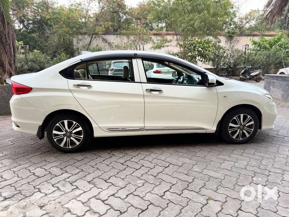 Honda City 1.5 Sv I-vtec Mt, 2020, Petrol