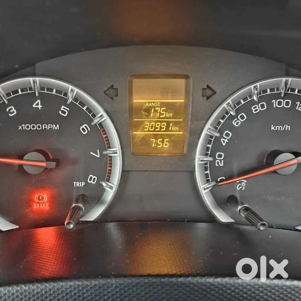 Swift Vxi Petrol 2012