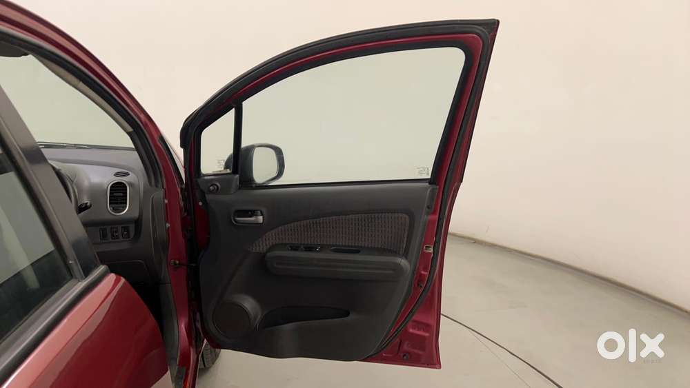 Maruti Suzuki Ritz Vxi, 2015, Petrol