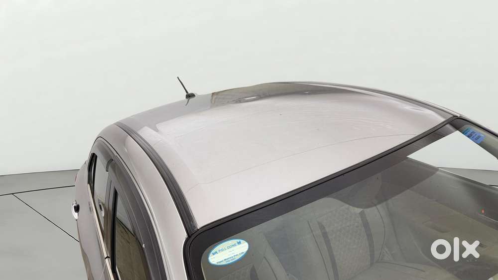 Maruti Suzuki Swift Dzire Amt Vxi, 2022, Petrol