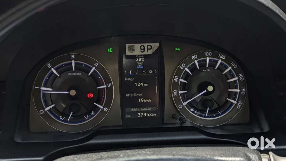 Toyota Innova Crysta [2020-ongoing] 2.4 Zx At 7 Str, 2022, Diesel