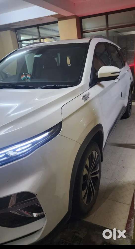 Mg Hector Plus