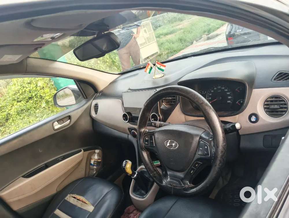 Hyundai Xcent Diesel 2015 Variant