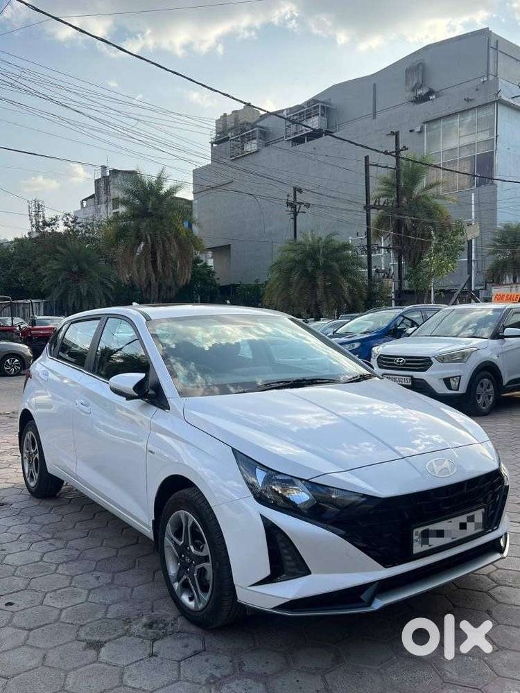 Hyundai I20 1.2 Sportz (o), 2025, Petrol