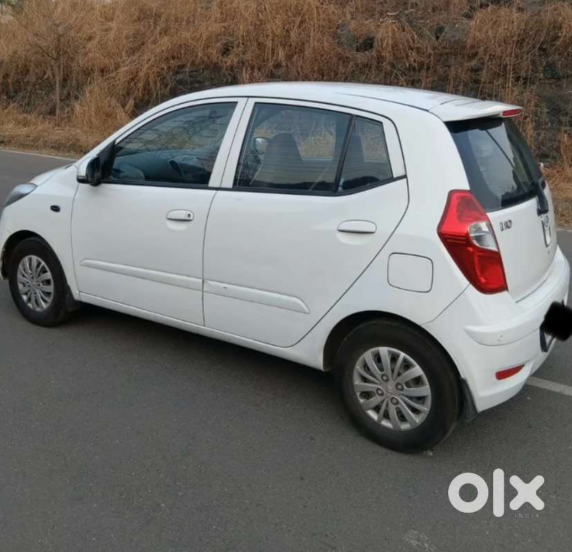 Hyundai I10 2013 Petrol Well Maintained With Alloy
