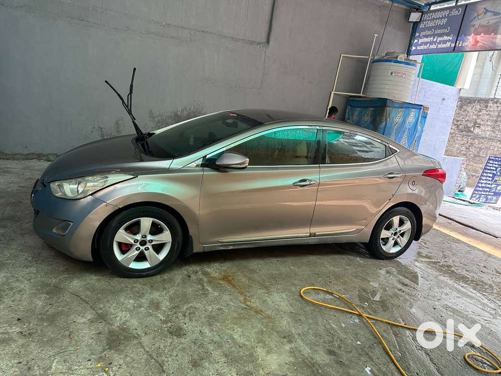 Hyundai Elantra For 3 Lakhs