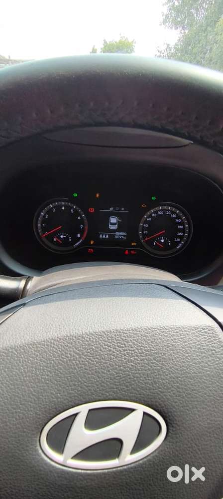 Hyundai Aura 1.2 Sx Cng, 2025, Cng & Hybrids