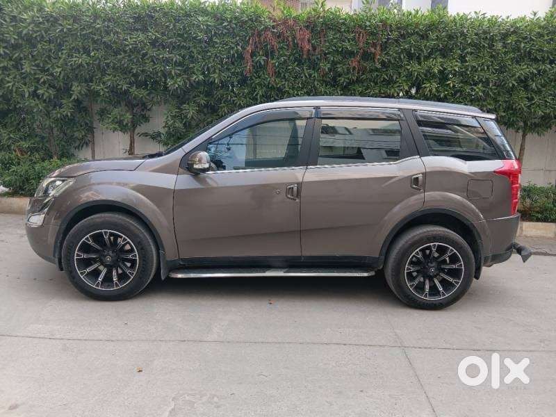 Best Deal In Market  Xuv500 W10at  50k Kms Driven  Fully Loaded