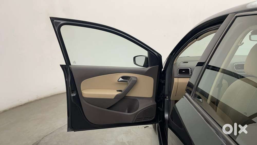 Volkswagen Vento 1.2 Tsi Highline At, 2019, Petrol