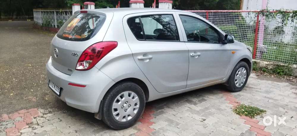 I20. 2nd Owner.