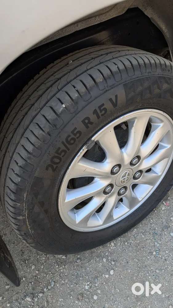 Toyota Innova 2014 Diesel Well Maintained