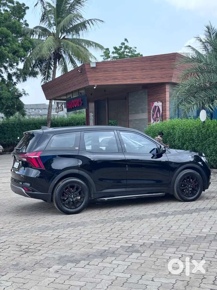 Mahindra Xuv700 2.2 Ax 7 Diesel At Luxury Pack Str, 2025, Diesel