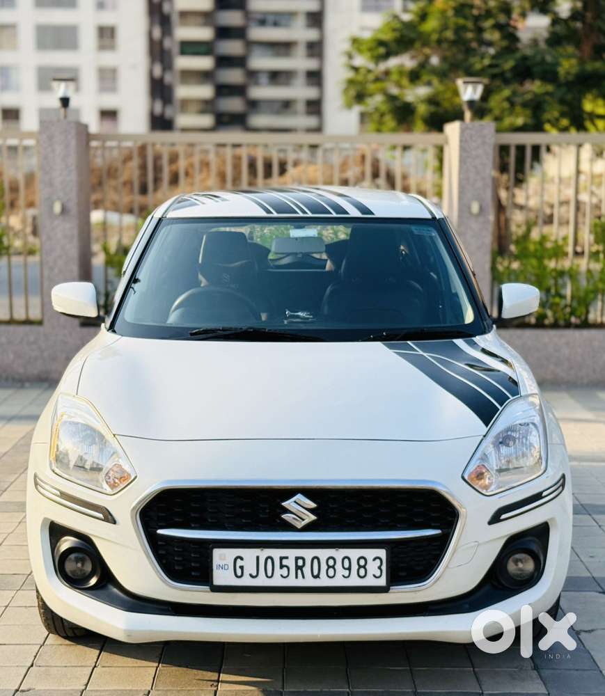 Maruti Suzuki Swift Vxi + Manual, 2022, Petrol