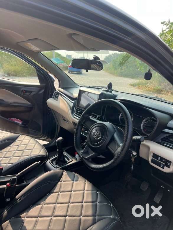 Toyota Glanza Petrol Manual 2024