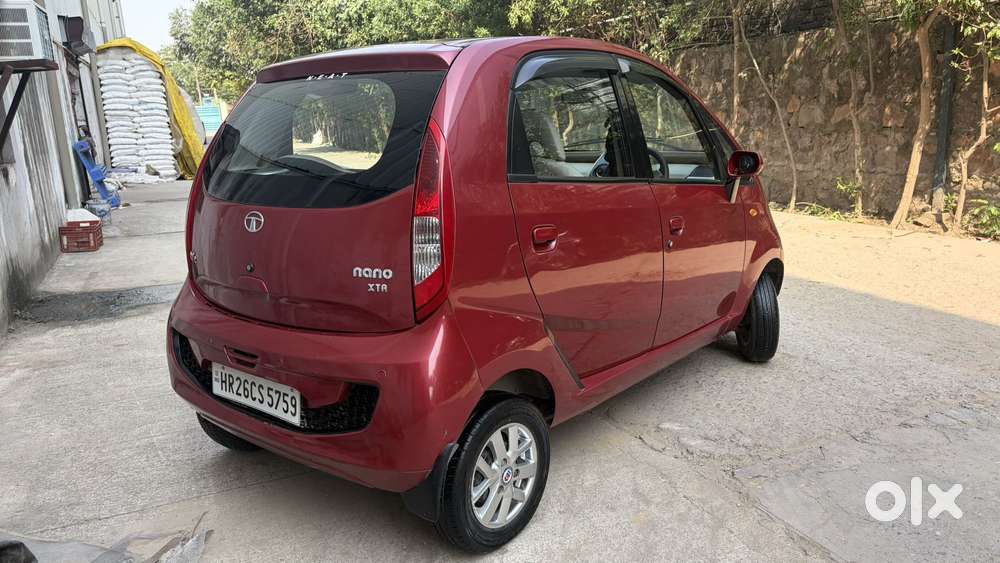 Tata Nano Genx Xta, 2015, Petrol