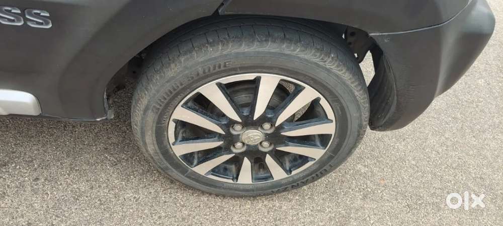 Toyota Etios Cross 1.2l G, 2014, Petrol
