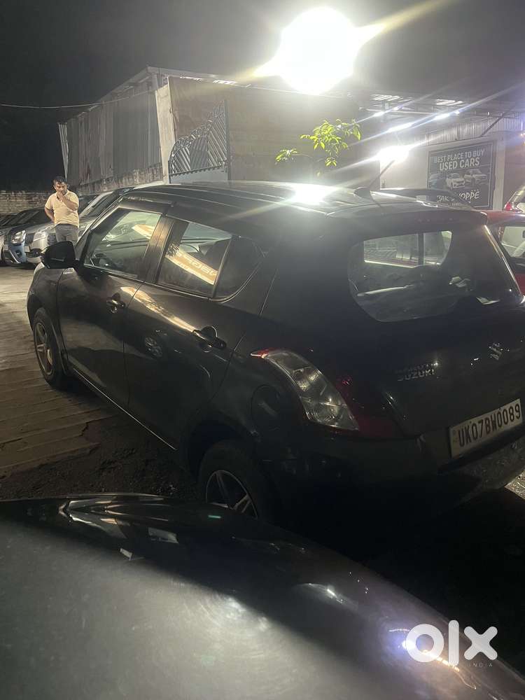 Maruti Suzuki Swift Vxi Optional, 2017, Petrol