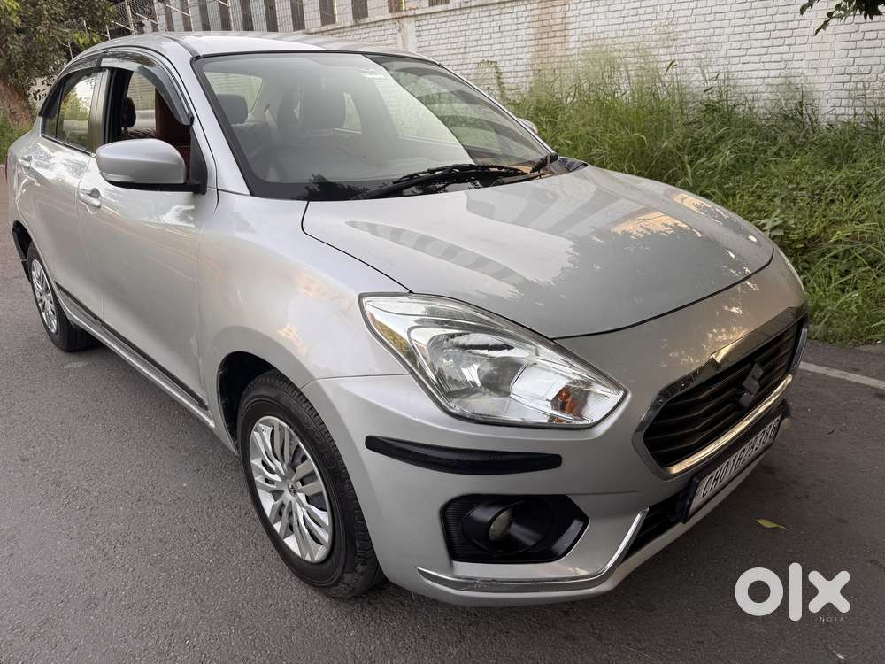 Maruti Suzuki Swift Dzire Vxi Optional, 2020, Petrol