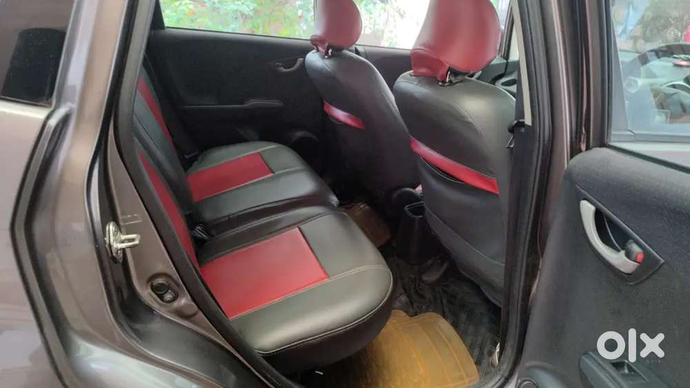 Honda Jazz I-vtec 2012 Petrol Car