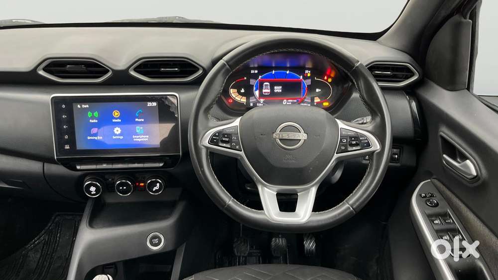 Nissan Magnite 1.0 Xv, 2023, Petrol