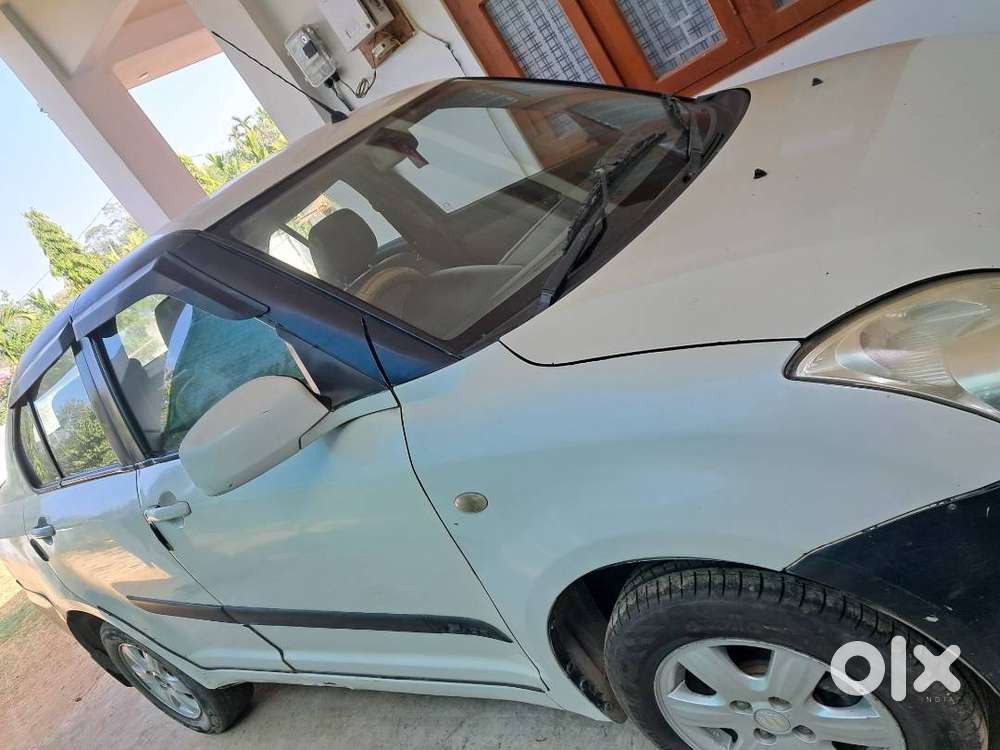 Maruti Swift Dzire Vxi 2011