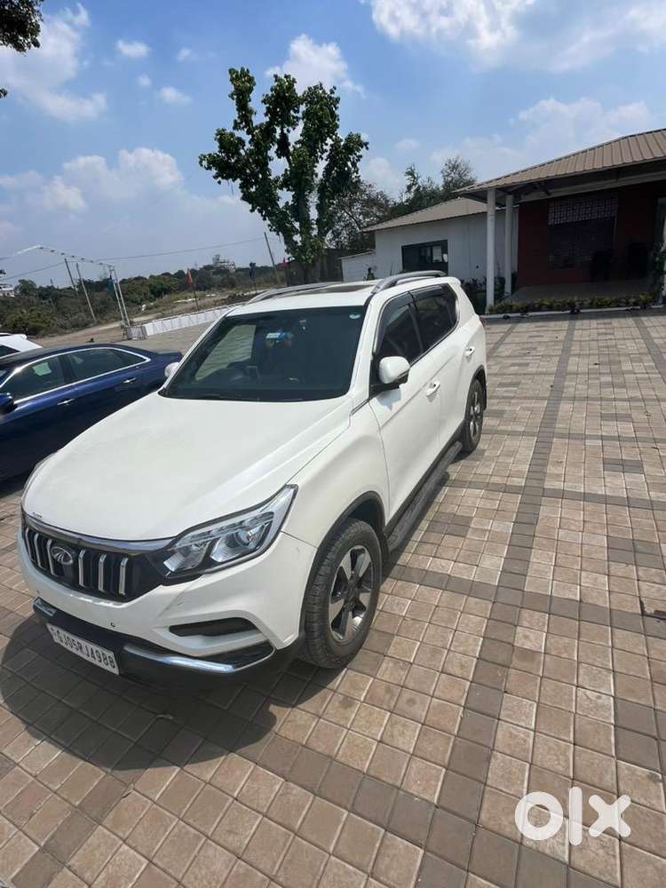 Mahindra Alturas G4 2020 Diesel Well Maintained
