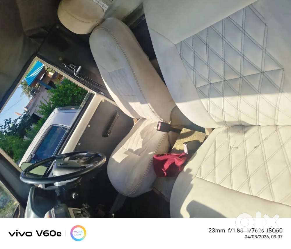 Mahindra Maxx 2010 Diesel 130000 Km Driven