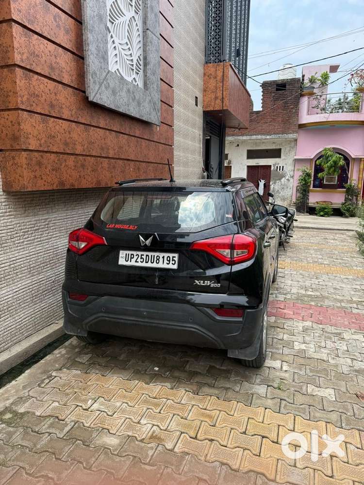 Mahindra Xuv300 Petrol 2023