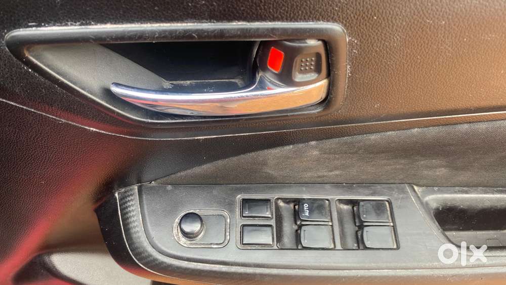 Maruti Suzuki Swift Vxi, 2018, Petrol
