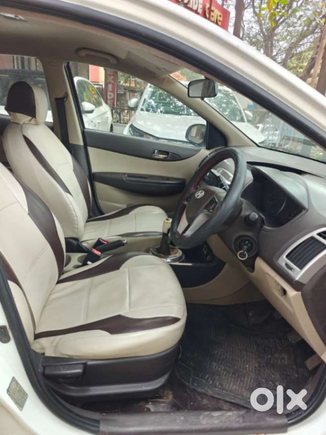 Hyundai I20 Sportz Option 1.4 Crdi, 2011, Diesel