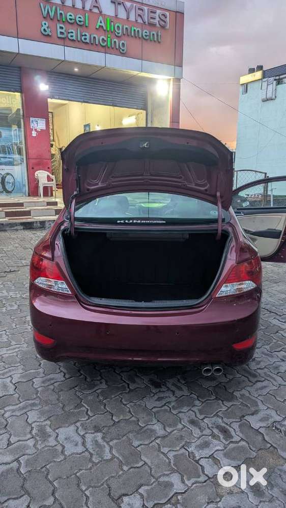 Hyundai Verna 1.6 Sx Vtvt, 2014, Petrol
