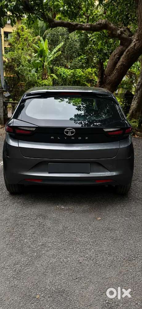 Tata Altroz 2022 Petrol Well Maintained