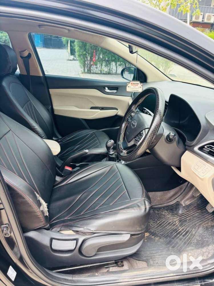 Hyundai Verna Sx 1.5 Petrol Ivt, 2022, Petrol