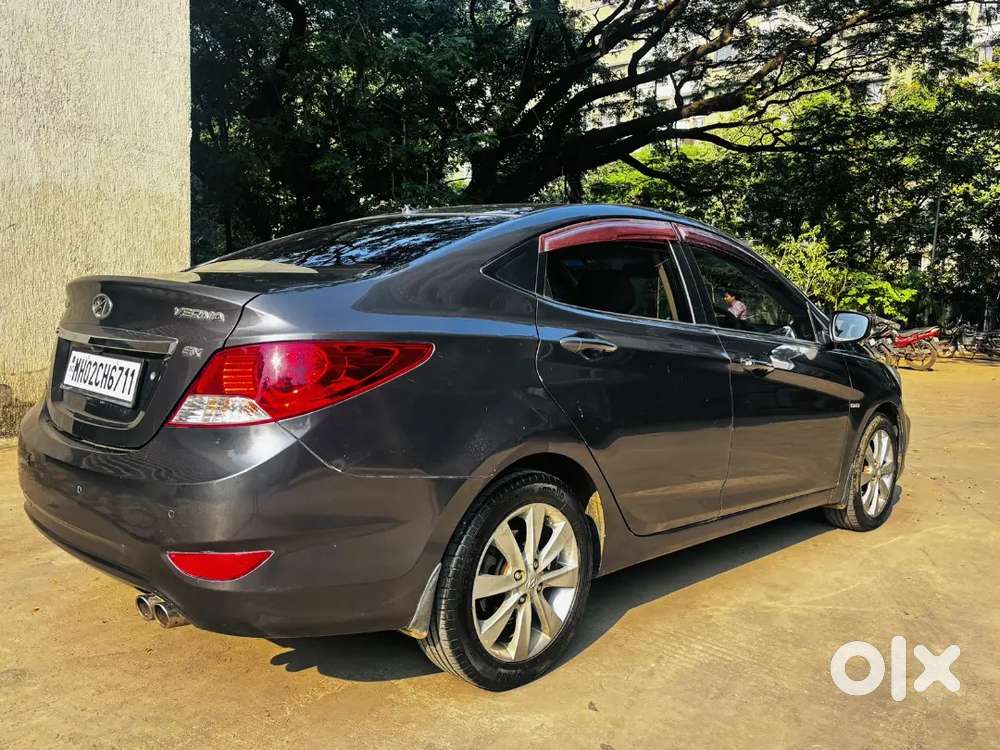 Hyundai Verna Fluidic 2012