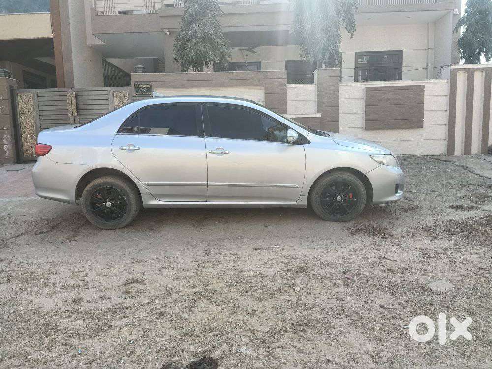 Toyota Corolla Altis G, 2011, Diesel