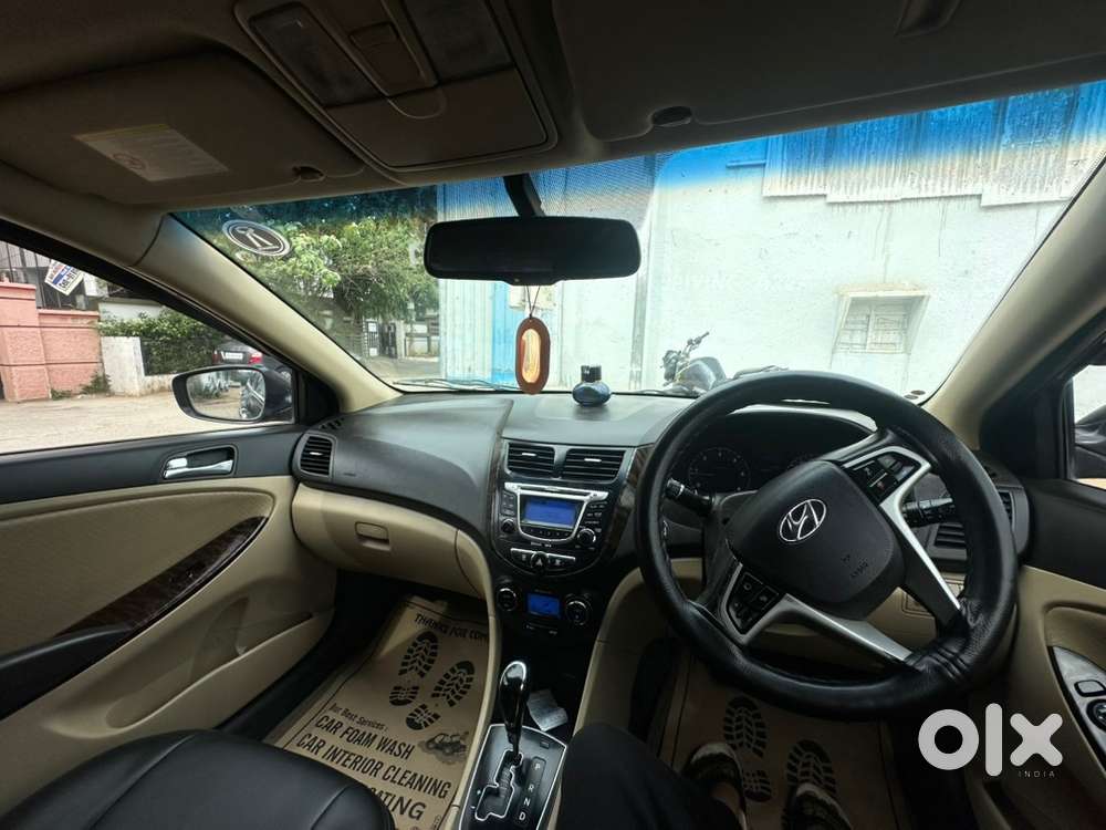 Hyundai Fluidic Verna 2011
