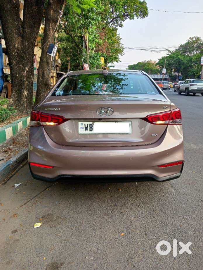 Hyundai Verna 1.5 Sx Petrol Mt, 2019, Petrol