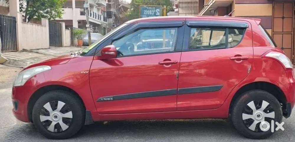 Maruti Suzuki Swift 2014 Cng & Hybrids 71000 Km Driven