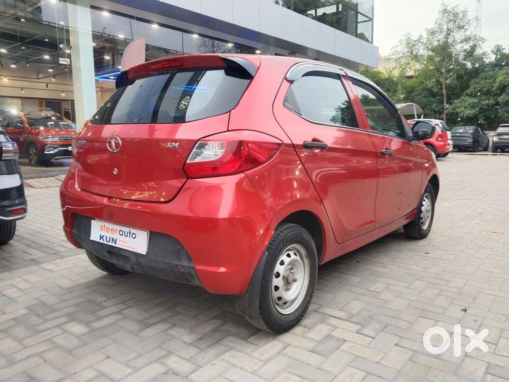 Tata Tiago 1.2 Revotron Xm, 2018, Petrol