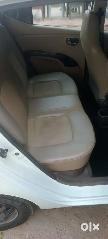 Hyundai I10 2012 Petrol 52000 Km Driven