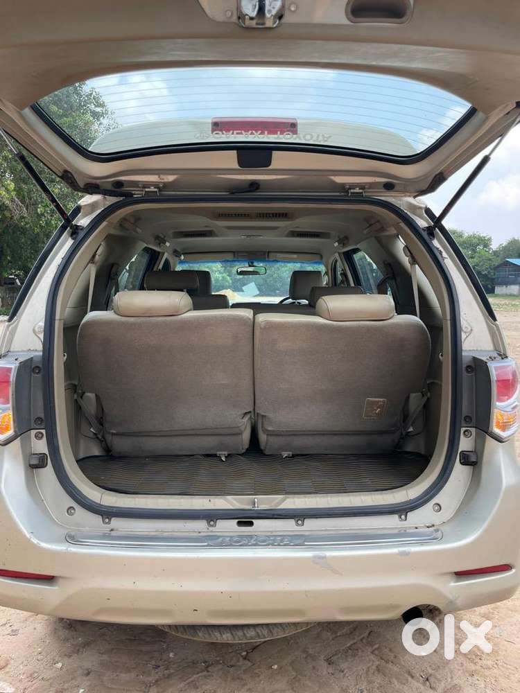 Toyota Fortuner 2014 Diesel 99000 Km Driven