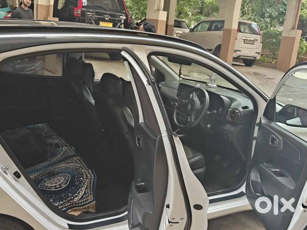 Hyundai Grand I10 2023 Sportz Petrol