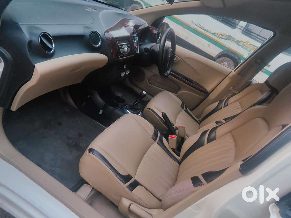 Honda Mobilio 1.5 S I-vtec Mt, 2016, Petrol