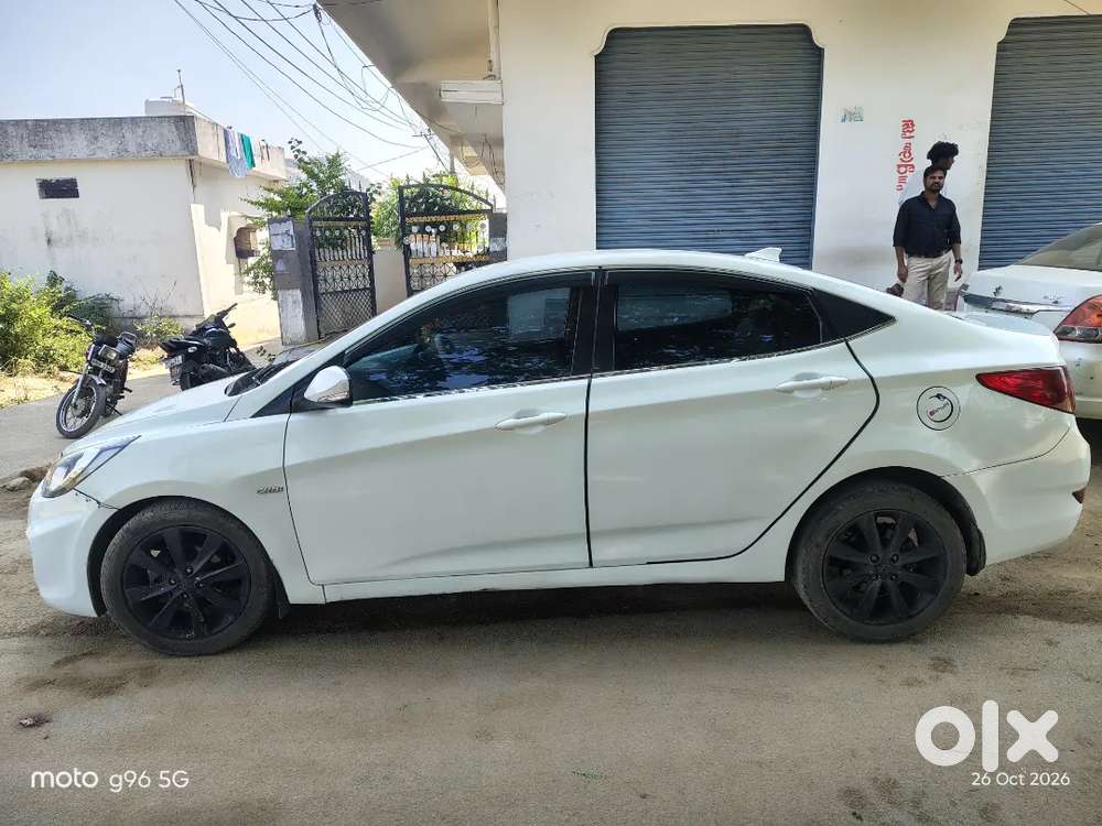 Hyundai Verna 2012 Diesel 112000 Km Driven
