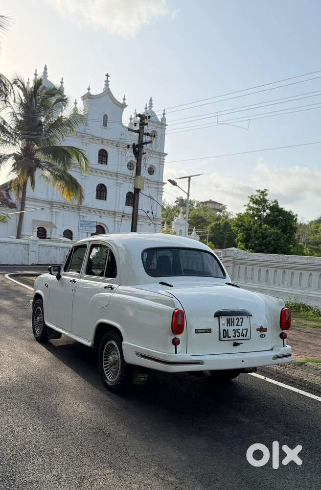 Ambassador Grand 1800 Isz Mpfi, 2023, Petrol