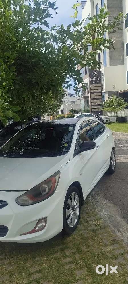 Hyundai Verna Crdi 2012 Diesel Manual
